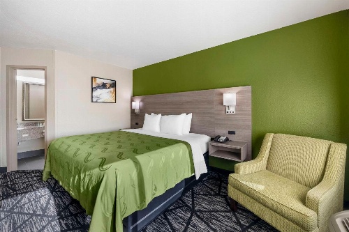 Quality Inn Jackson image 2